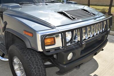 2005 Hummer H2 SUT LUXURY ROOF HTD SEATS FRESH TRADE IN NICE   - Photo 11 - Stafford, TX 77477