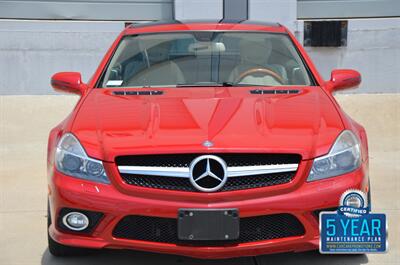 2009 Mercedes-Benz SL 550 LOADED PANO ROOF NAV HTD STS FRESH TRADE   - Photo 5 - Stafford, TX 77477