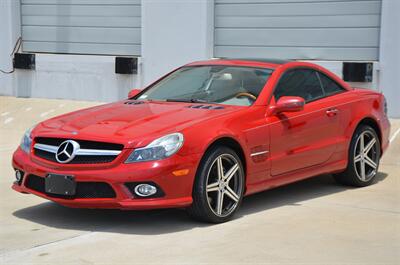 2009 Mercedes-Benz SL 550 LOADED PANO ROOF NAV HTD STS FRESH TRADE   - Photo 8 - Stafford, TX 77477