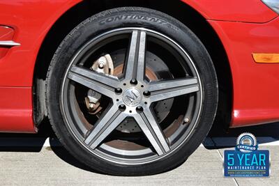2009 Mercedes-Benz SL 550 LOADED PANO ROOF NAV HTD STS FRESH TRADE   - Photo 47 - Stafford, TX 77477