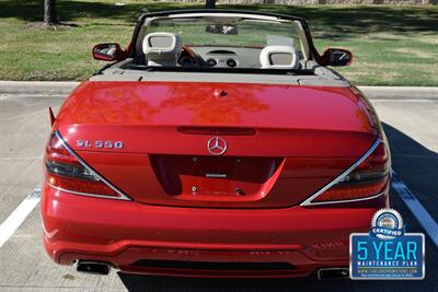 2009 Mercedes-Benz SL 550 LOADED PANO ROOF NAV HTD STS FRESH TRADE   - Photo 32 - Stafford, TX 77477