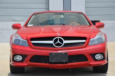 2009 Mercedes-Benz SL 550 LOADED PANO ROOF NAV HTD STS FRESH TRADE   - Photo 6 - Stafford, TX 77477