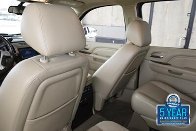 2012 Cadillac Escalade ESV LUXURY NAV BK/CAM S/ROOF 53K ORIG MILES   - Photo 32 - Stafford, TX 77477