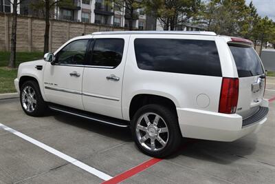 2012 Cadillac Escalade ESV LUXURY NAV BK/CAM S/ROOF 53K ORIG MILES   - Photo 13 - Stafford, TX 77477