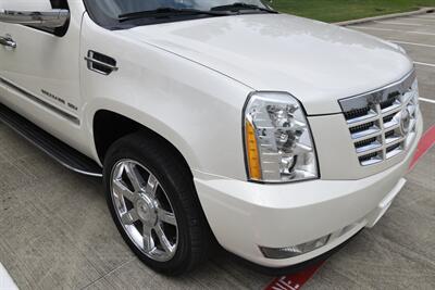 2012 Cadillac Escalade ESV LUXURY NAV BK/CAM S/ROOF 53K ORIG MILES   - Photo 11 - Stafford, TX 77477