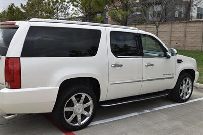 2012 Cadillac Escalade ESV LUXURY NAV BK/CAM S/ROOF 53K ORIG MILES   - Photo 16 - Stafford, TX 77477