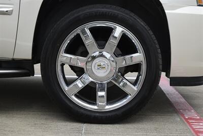 2012 Cadillac Escalade ESV LUXURY NAV BK/CAM S/ROOF 53K ORIG MILES   - Photo 39 - Stafford, TX 77477