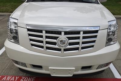 2012 Cadillac Escalade ESV LUXURY NAV BK/CAM S/ROOF 53K ORIG MILES   - Photo 12 - Stafford, TX 77477