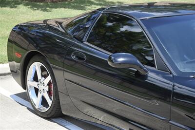 1998 Chevrolet Corvette COUPE AUTOMATIC HWY MILES DUAL TOPS NEW TRADE IN   - Photo 8 - Stafford, TX 77477