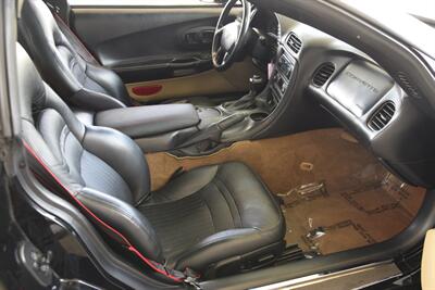 1998 Chevrolet Corvette COUPE AUTOMATIC HWY MILES DUAL TOPS NEW TRADE IN   - Photo 27 - Stafford, TX 77477