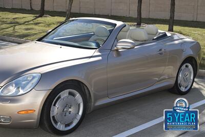 2003 Lexus SC 430 CONVERTIBLE NAV HTD STS HWY MILES CLEAN   - Photo 8 - Stafford, TX 77477