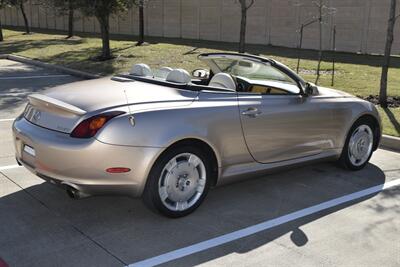 2003 Lexus SC 430 CONVERTIBLE NAV HTD STS HWY MILES CLEAN   - Photo 17 - Stafford, TX 77477