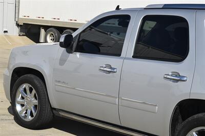 2013 GMC Yukon Denali 56K ORIG MILES NAV BK/CAM ROOF HTD STS NICE   - Photo 19 - Stafford, TX 77477