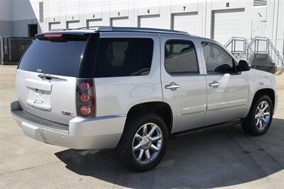 2013 GMC Yukon Denali 56K ORIG MILES NAV BK/CAM ROOF HTD STS NICE   - Photo 16 - Stafford, TX 77477