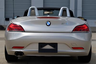 2010 BMW Z4 sDrive30i 48K LOW MILES FRESH TRADE IMMACULATE   - Photo 17 - Stafford, TX 77477