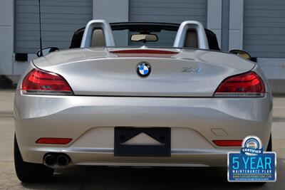 2010 BMW Z4 sDrive30i 48K LOW MILES FRESH TRADE IMMACULATE   - Photo 17 - Stafford, TX 77477