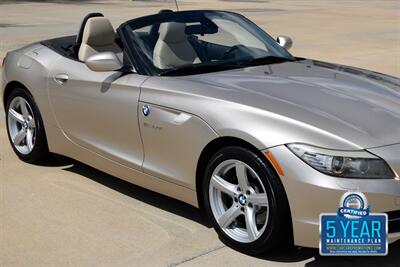 2010 BMW Z4 sDrive30i 48K LOW MILES FRESH TRADE IMMACULATE   - Photo 7 - Stafford, TX 77477