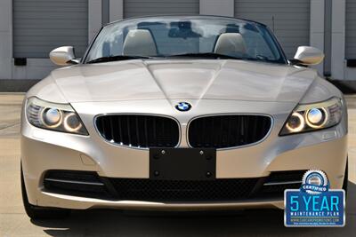 2010 BMW Z4 sDrive30i 48K LOW MILES FRESH TRADE IMMACULATE   - Photo 4 - Stafford, TX 77477