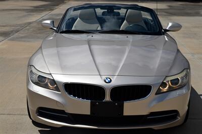 2010 BMW Z4 sDrive30i 48K LOW MILES FRESH TRADE IMMACULATE   - Photo 3 - Stafford, TX 77477