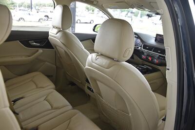 2017 Audi Q7 3.0T QUATTRO PREM+ NAV BK/CAM BSM LN ASST ROOF   - Photo 35 - Stafford, TX 77477