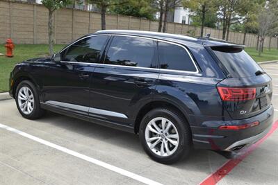 2017 Audi Q7 3.0T QUATTRO PREM+ NAV BK/CAM BSM LN ASST ROOF   - Photo 13 - Stafford, TX 77477
