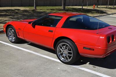 1996 Chevrolet Corvette COUPE AUTOMATIC 60K ORIG MILES FRESH TRADE NICE   - Photo 15 - Stafford, TX 77477