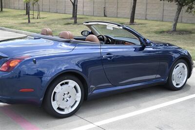 2002 Lexus SC 430 CONVERTIBLE NAV HTD STS LOW MILES CLEAN   - Photo 18 - Stafford, TX 77477