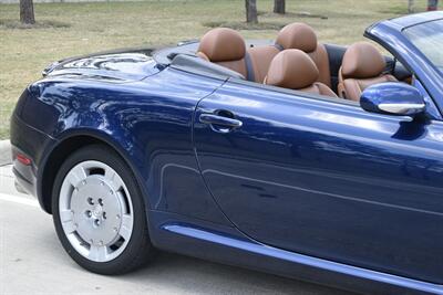 2002 Lexus SC 430 CONVERTIBLE NAV HTD STS LOW MILES CLEAN   - Photo 9 - Stafford, TX 77477