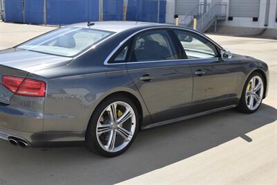 2013 Audi S8 4.0T QUATTRO TOP LOADED NAV BK/CAM HTD/AC SEATS   - Photo 16 - Stafford, TX 77477