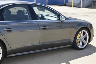 2013 Audi S8 4.0T QUATTRO TOP LOADED NAV BK/CAM HTD/AC SEATS   - Photo 18 - Stafford, TX 77477