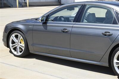 2013 Audi S8 4.0T QUATTRO TOP LOADED NAV BK/CAM HTD/AC SEATS   - Photo 17 - Stafford, TX 77477