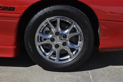 2002 Chevrolet Camaro Z28 COUPE AUTOMATIC LTHR LOW MILES FRESH TRADE IN   - Photo 29 - Stafford, TX 77477