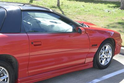 2002 Chevrolet Camaro Z28 COUPE AUTOMATIC LTHR LOW MILES FRESH TRADE IN   - Photo 17 - Stafford, TX 77477