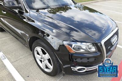 2012 Audi Q5 2.0T QUATTRO PREM+ BROWN LTHR PANO ROOF LOADED   - Photo 11 - Stafford, TX 77477