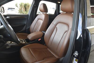 2012 Audi Q5 2.0T QUATTRO PREM+ BROWN LTHR PANO ROOF LOADED   - Photo 32 - Stafford, TX 77477