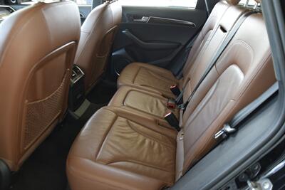 2012 Audi Q5 2.0T QUATTRO PREM+ BROWN LTHR PANO ROOF LOADED   - Photo 36 - Stafford, TX 77477