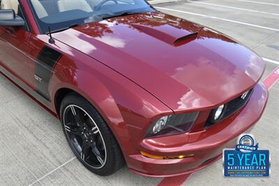 2008 Ford Mustang GT PREMIUM 5SPD MANUAL LTHR PREM WHLS FRESH TRADE   - Photo 12 - Stafford, TX 77477
