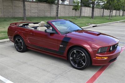 2008 Ford Mustang GT PREMIUM 5SPD MANUAL LTHR PREM WHLS FRESH TRADE   - Photo 5 - Stafford, TX 77477