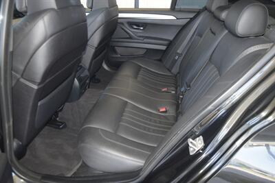 2013 BMW M5 SPORTS TOP LOADED PREM WHLS RECENTLY SERVICED   - Photo 35 - Stafford, TX 77477