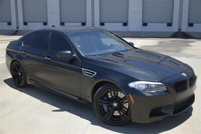 2013 BMW M5 SPORTS TOP LOADED PREM WHLS RECENTLY SERVICED   - Photo 19 - Stafford, TX 77477