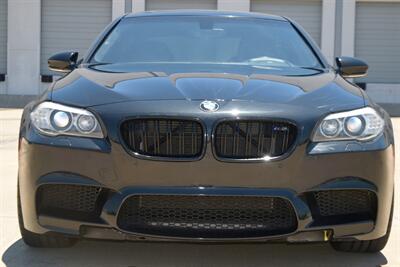 2013 BMW M5 SPORTS TOP LOADED PREM WHLS RECENTLY SERVICED   - Photo 2 - Stafford, TX 77477