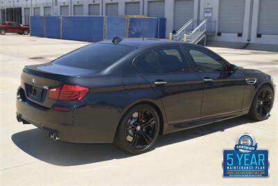 2013 BMW M5 SPORTS TOP LOADED PREM WHLS RECENTLY SERVICED   - Photo 11 - Stafford, TX 77477