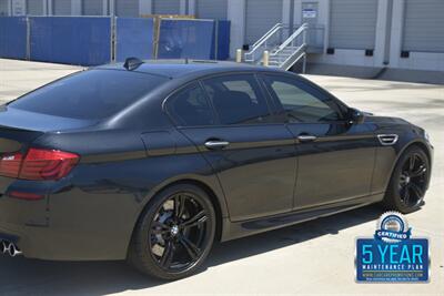 2013 BMW M5 SPORTS TOP LOADED PREM WHLS RECENTLY SERVICED   - Photo 13 - Stafford, TX 77477