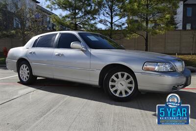 2009 Lincoln Town Car Signature Limited 86K MILES NEW CAR TRADE CLEAN   - Photo 1 - Stafford, TX 77477