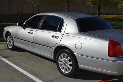 2009 Lincoln Town Car Signature Limited 86K MILES NEW CAR TRADE CLEAN   - Photo 17 - Stafford, TX 77477