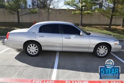 2009 Lincoln Town Car Signature Limited 86K MILES NEW CAR TRADE CLEAN   - Photo 13 - Stafford, TX 77477