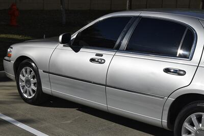 2009 Lincoln Town Car Signature Limited 86K MILES NEW CAR TRADE CLEAN   - Photo 19 - Stafford, TX 77477