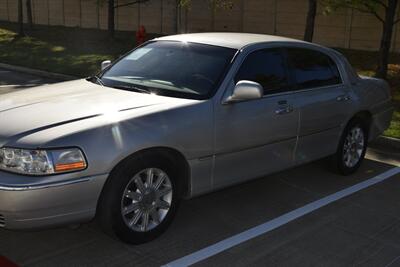 2009 Lincoln Town Car Signature Limited 86K MILES NEW CAR TRADE CLEAN   - Photo 7 - Stafford, TX 77477