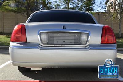 2009 Lincoln Town Car Signature Limited 86K MILES NEW CAR TRADE CLEAN   - Photo 22 - Stafford, TX 77477