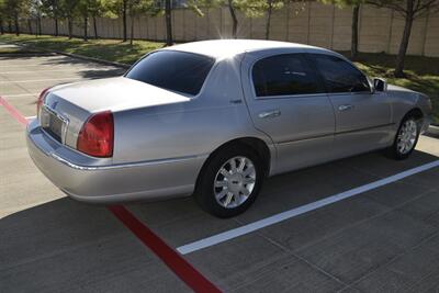 2009 Lincoln Town Car Signature Limited 86K MILES NEW CAR TRADE CLEAN   - Photo 16 - Stafford, TX 77477